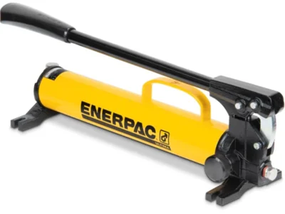 ENERPAC POMPE A MAIN 700BAR 2,62CM3 0,65L